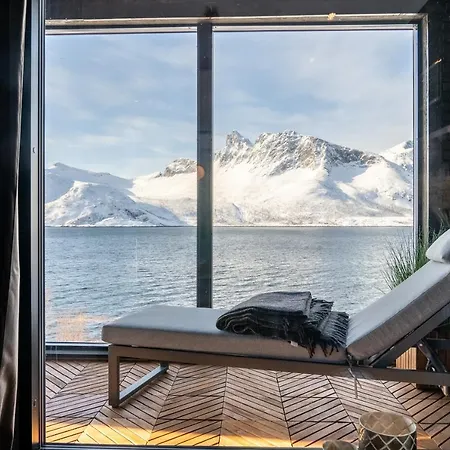 Storm Senja Living - Bernt Berntsen Leilighet *